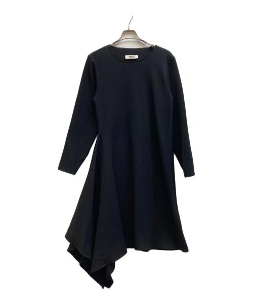 MM6 Maison Margiela（エムエムシックスメゾンマルジェラ）MM6 Maison Margiela (エムエムシックスメゾンマルジェラ) アシンメトリーL/Sワンピース ブラック サイズ:Sの古着・服飾アイテム