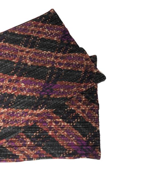 PLEATS PLEASE（プリーツプリーズ）PLEATS PLEASE (プリーツプリーズ) 総柄プリーツパンツ ブラック サイズ:1の古着・服飾アイテム