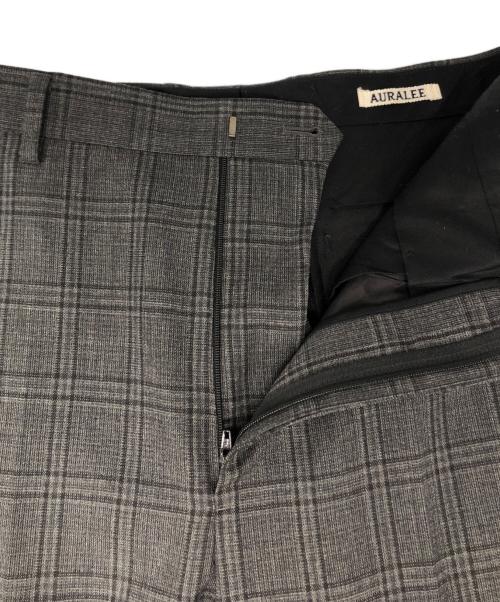 AURALEE（オーラリー）AURALEE (オーラリー) BLUEFACED WOOL CHECK SLACKS グレー サイズ:3の古着・服飾アイテム