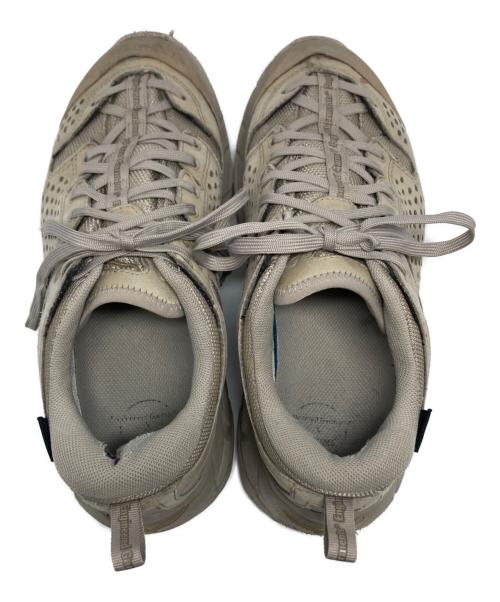 HOKAONEONE（ホカオネオネ）HOKAONEONE (ホカオネオネ) Engineered Garments (エンジニアド ガーメンツ) ローカットスニーカー ベージュ サイズ:USw10の古着・服飾アイテム
