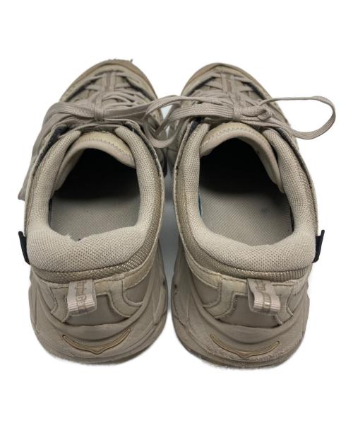 HOKAONEONE（ホカオネオネ）HOKAONEONE (ホカオネオネ) Engineered Garments (エンジニアド ガーメンツ) ローカットスニーカー ベージュ サイズ:USw10の古着・服飾アイテム