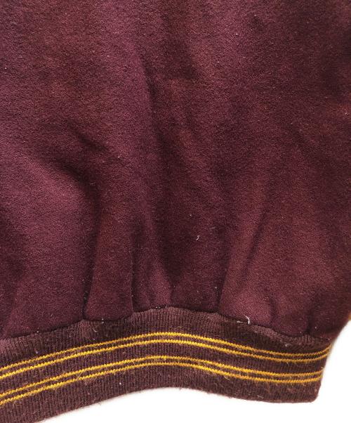 DeLong（-）DeLONG (-) スタジャン レッド×イエロー サイズ:Mの古着・服飾アイテム