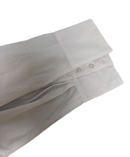 ADORE（アドーア）ADORE (アドーア) クリアコンパクトブラウス ホワイト サイズ:38 未使用品の古着・服飾アイテム