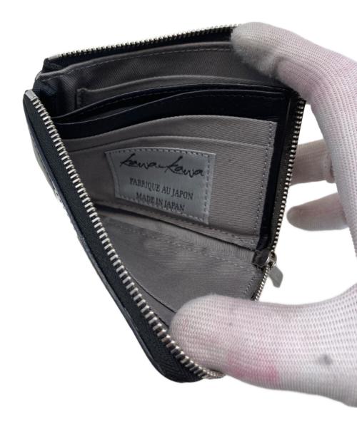 kawa-kawa（カワカワ）kawa-kawa (カワカワ) 水玉プリントレザーカードケース ホワイト×ブラックの古着・服飾アイテム