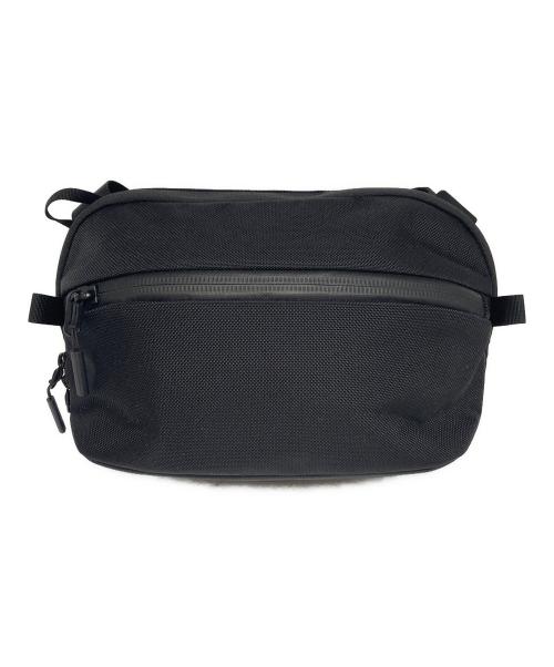 AER（エアー）Aer (エアー) ボディーバッグ ブラックの古着・服飾アイテム