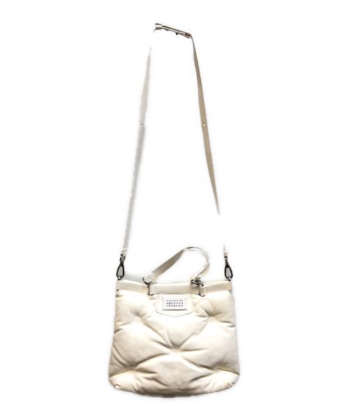 Maison Margiela（メゾンマルジェラ）Maison Margiela (メゾンマルジェラ) グラムスラム 2WAYバッグ ホワイトの古着・服飾アイテム