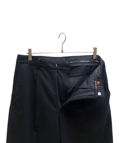 FARAH（ファーラー）FARAH (ファーラー) One Tuck Side Adjustable Pants ネイビー サイズ:32-32の古着・服飾アイテム