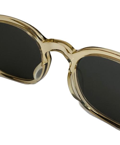 BEAUTY&YOUTH KANEKO OPTICAL（ビューティーアンドユース×金子眼鏡）BEAUTY&YOUTH KANEKO OPTICAL (ビューティーアンドユース×金子眼鏡) サングラス ベージュの古着・服飾アイテム