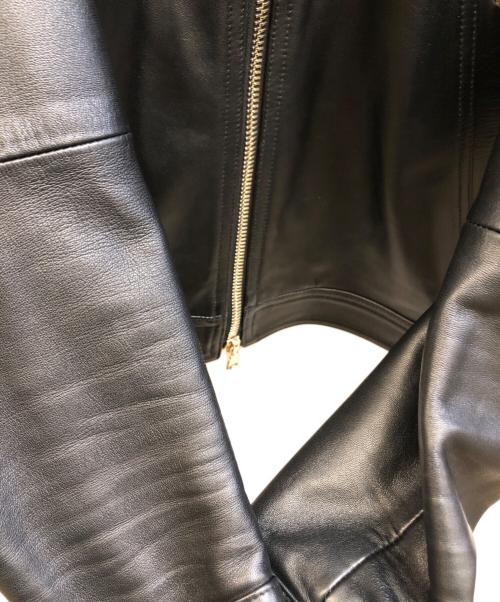 EMMETI（エンメティ）EMMETI (エンメティ) MASSIMO (マッシモ) 別注 ゴールドパーツシングルライダースジャケット ブラック サイズ:42の古着・服飾アイテム