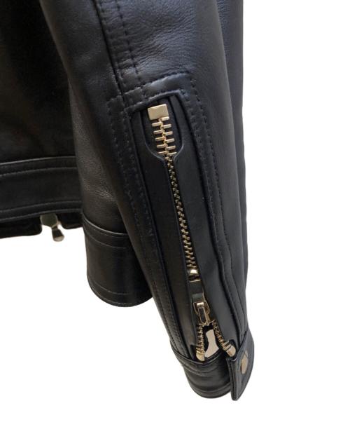 EMMETI（エンメティ）EMMETI (エンメティ) MASSIMO (マッシモ) 別注 ゴールドパーツシングルライダースジャケット ブラック サイズ:42の古着・服飾アイテム