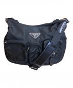 PRADAプラダ）の古着「ナイロンメッセンジャーバッグ」｜ブラック