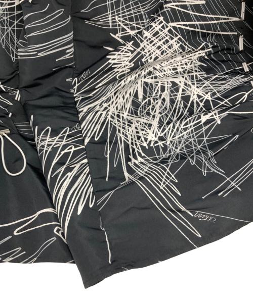 UN3D.（アンスリード）UN3D. (アンスリード) ラインアートギャザースカート ネイビー サイズ:36の古着・服飾アイテム