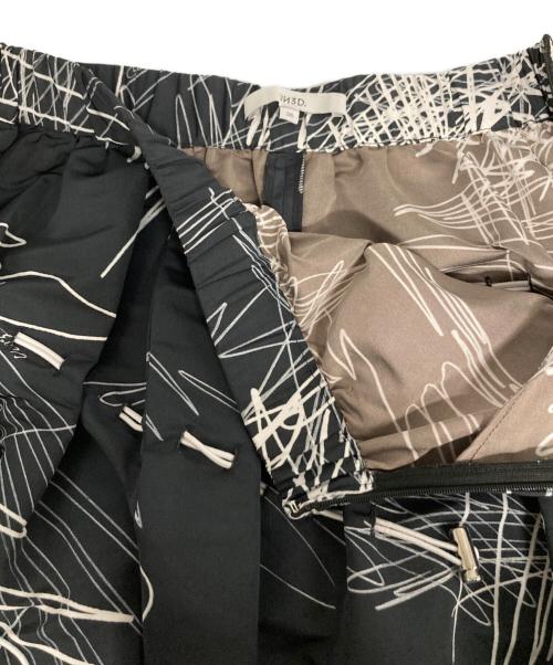 UN3D.（アンスリード）UN3D. (アンスリード) ラインアートギャザースカート ネイビー サイズ:36の古着・服飾アイテム