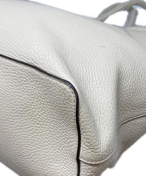 TORY BURCH（トリーバーチ）TORY BURCH (トリーバーチ) トートバッグ アイボリーの古着・服飾アイテム