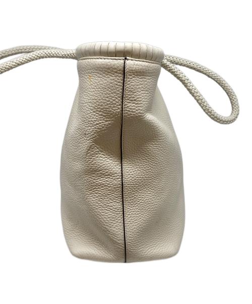 TORY BURCH（トリーバーチ）TORY BURCH (トリーバーチ) トートバッグ アイボリーの古着・服飾アイテム