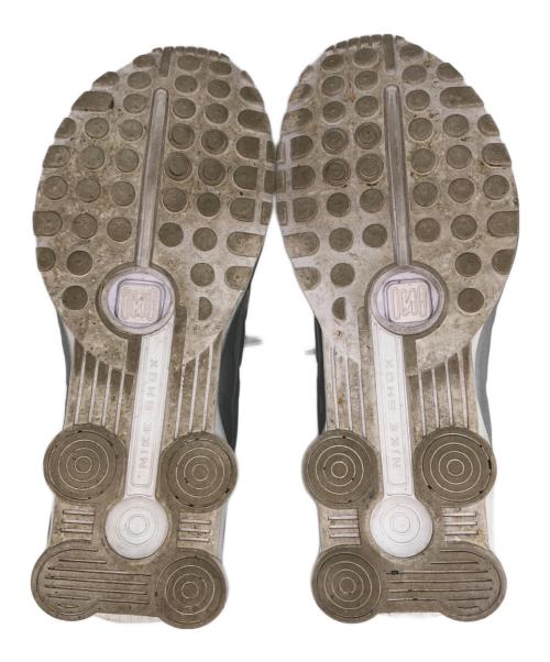 NIKE（ナイキ）NIKE (ナイキ) SHOX R4 ホワイト サイズ:29cmの古着・服飾アイテム