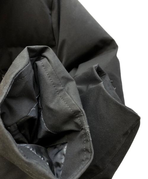 DESCENTE ALLTERRAIN（デザイント オルテライン）DESCENTE ALLTERRAIN (デザイント オルテライン) EDIFICE (エディフィス) 別注 水沢ダウン マウンテニアライトダウンジャケット ブラック サイズ:JP Sの古着・服飾アイテム