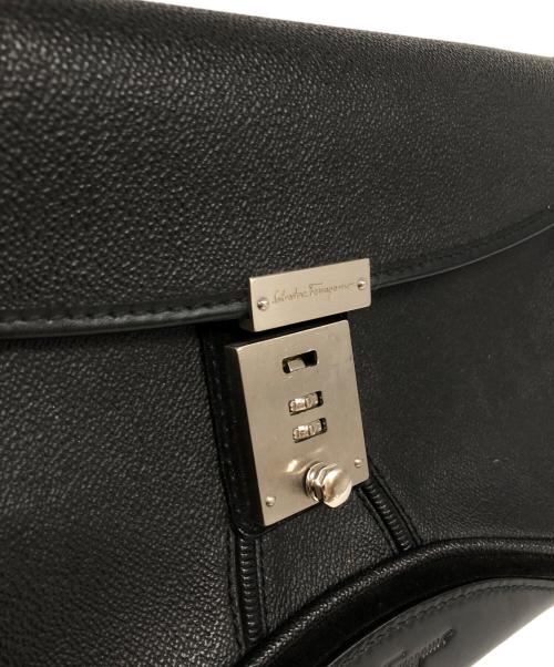 Salvatore Ferragamo（サルヴァトーレ フェラガモ）Salvatore Ferragamo (サルヴァトーレ フェラガモ) セカンドバッグ ブラックの古着・服飾アイテム