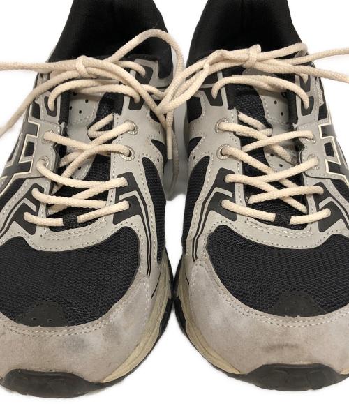 asics（アシックス）asics (アシックス) ローカットスニーカー ブラック サイズ:27.5cmの古着・服飾アイテム