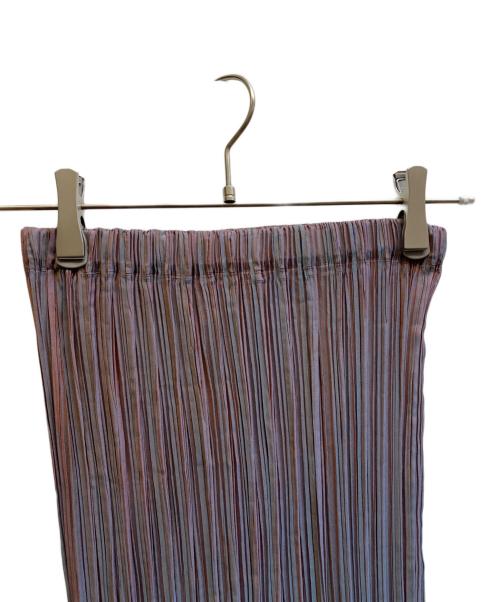 ISSEY MIYAKE（イッセイミヤケ）ISSEY MIYAKE (イッセイミヤケ) 変形プリーツスカート ブルー×ピンク サイズ:Sの古着・服飾アイテム