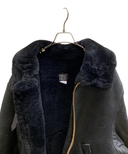 AVIREX（アヴィレックス）AVIREX (アヴィレックス) TYPE B-3 ムートンフライトジャケット ブラック サイズ:42の古着・服飾アイテム