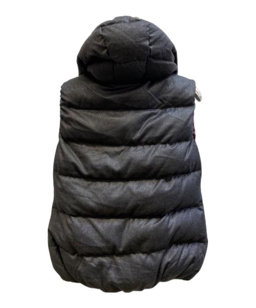 DUVETICA（デュベティカ）DUVETICA (デュベティカ) ダウンベスト グレー サイズ:42の古着・服飾アイテム