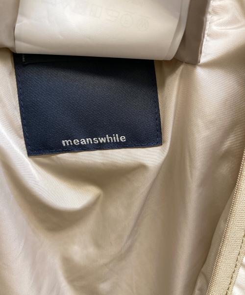meanswhile（ミーンズワイル）meanswhile (ミーンズワイル) PADDING DOUBLE-BREASTED CARDIGAN アイボリー サイズ:2の古着・服飾アイテム
