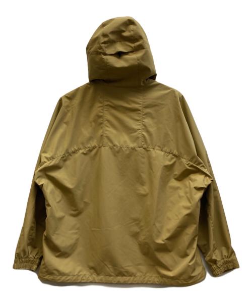 SOFTHYPHEN（ソフトハイフン）SOFTHYPHEN (ソフトハイフン) BIG POCKET NYLON SHELL PARKA ベージュ サイズ:3の古着・服飾アイテム