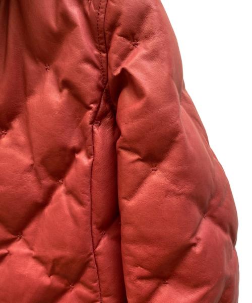 ISAMU KATAYAMA BACKLASH（イサムカタヤマ・バックラッシュ）ISAMU KATAYAMA BACKLASH (イサムカタヤマ・バックラッシュ) カンガルーレザーダウンジャケット レッド サイズ:1の古着・服飾アイテム