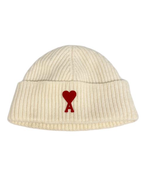 AMI Alexandre Mattiussi（アミアレクサンドルマテュッシ）AMI Alexandre Mattiussi (アミアレクサンドルマテュッシ) ハートロゴショートビーニー ホワイトの古着・服飾アイテム