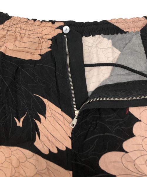 Gakkin（ガッキン）Gakkin (ガッキン) BUDSPOOL (バッズプール) 赤目鶴 HAWAIIAN SHORTS ブラック×ピンク サイズ:Lの古着・服飾アイテム