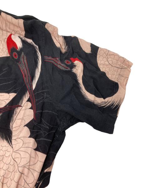 Gakkin（ガッキン）Gakkin (ガッキン) BUDSPOOL (バッズプール) 赤目鶴 HAWAIIANSHIRT ブラック×ピンク サイズ:Lの古着・服飾アイテム