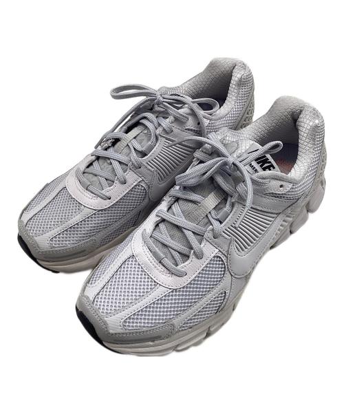 NIKE（ナイキ）NIKE (ナイキ) ZOOM VOMERO 5 グレー サイズ:27.5cmの古着・服飾アイテム