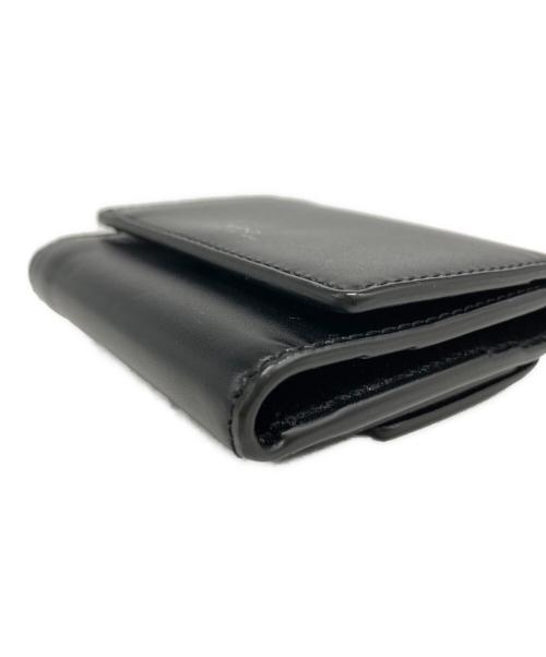 A.P.C.（アーペーセー）A.P.C. (アーペーセー) Lois スモールコンパクトウォレット ブラックの古着・服飾アイテム