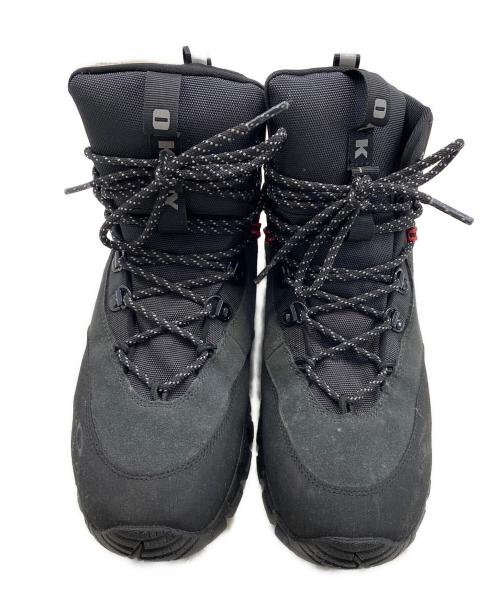 OAKLEY（オークリー）OAKLEY (オークリー) トレッキングシューズ ブラック サイズ:cm 26の古着・服飾アイテム