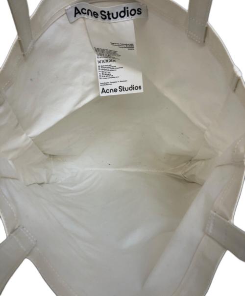 Acne studios（アクネ ストゥディオス）ACNE STUDIOS (アクネ ストゥディオス) ロゴトートバッグ ホワイトの古着・服飾アイテム