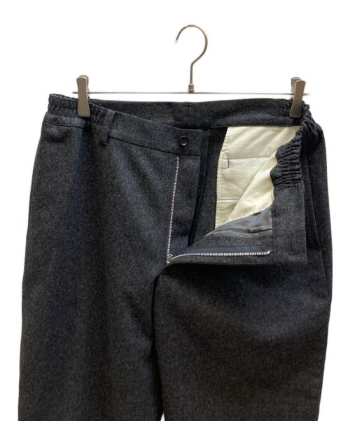 COMME des GARCONS HOMME DEUX（コムデギャルソン オム ドゥ）COMME des GARCONS HOMME DEUX (コムデギャルソン オム ドゥ) ウールテーパードパンツ グレー サイズ:Mの古着・服飾アイテム