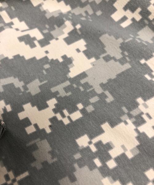 US ARMY（ユーエスアーミー）US ARMY (ユーエスアーミー) ECWCS GEN3 LEVEL4 UCP ウインドジャケット グレー サイズ:XLの古着・服飾アイテム