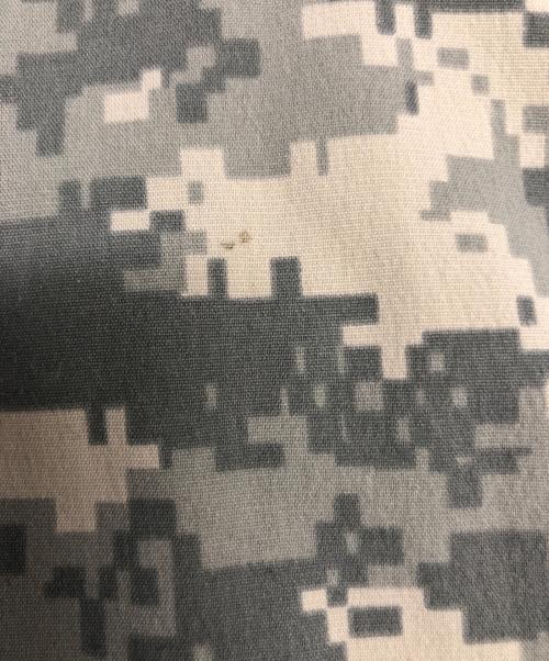 US ARMY（ユーエスアーミー）US ARMY (ユーエスアーミー) ECWCS GEN3 LEVEL4 UCP ウインドジャケット グレー サイズ:XLの古着・服飾アイテム