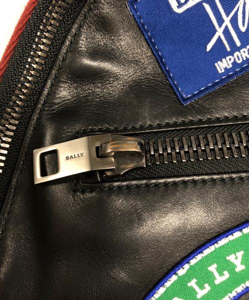 BALLY（バリー）BALLY (バリー) アップリケ トレインスポッティング バックパック ブラックの古着・服飾アイテム