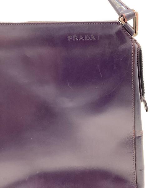 PRADA（プラダ）PRADA (プラダ) レザーショルダーバッグ パープルの古着・服飾アイテム