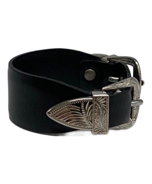 TOGA PULLA（トーガ プルラ）TOGA PULLA (トーガ プルラ) ダブルバックルバングル ブラックの古着・服飾アイテム