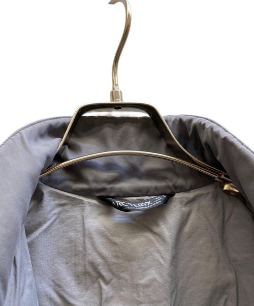 ARC'TERYX（アークテリクス）ARC'TERYX (アークテリクス) Proton LT jacket グレー サイズ:Sの古着・服飾アイテム