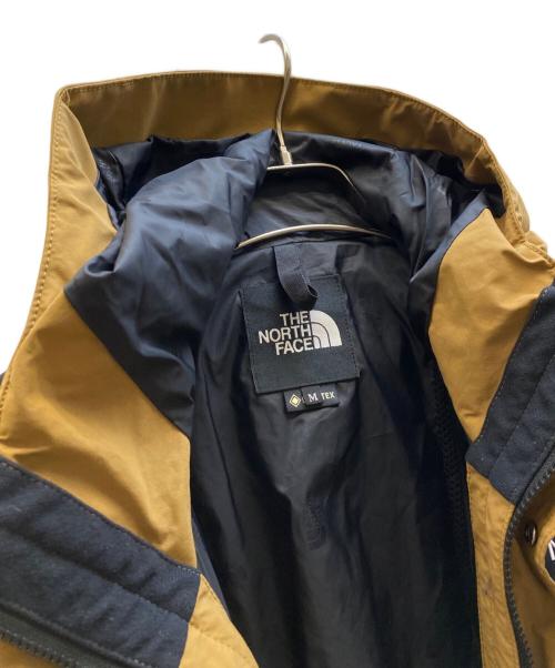 THE NORTH FACE（ザ ノース フェイス）THE NORTH FACE (ザ ノース フェイス) マウンテンライトジャケット ベージュ×ブラック サイズ:Mの古着・服飾アイテム