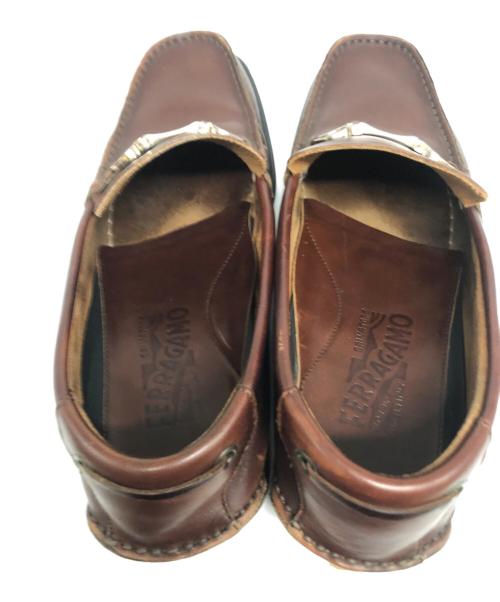 Salvatore Ferragamo（サルヴァトーレ フェラガモ）Salvatore Ferragamo (サルヴァトーレ フェラガモ) ガンチーニローファー ブラウン サイズ:7 1/2の古着・服飾アイテム