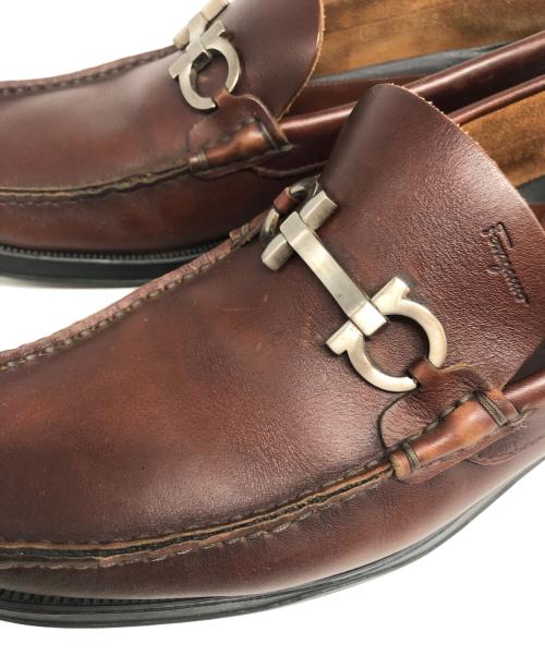 Salvatore Ferragamo（サルヴァトーレ フェラガモ）Salvatore Ferragamo (サルヴァトーレ フェラガモ) ガンチーニローファー ブラウン サイズ:7 1/2の古着・服飾アイテム