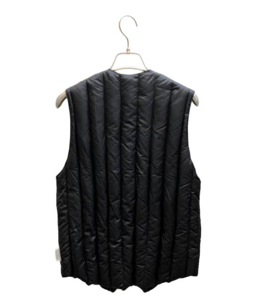 RockyMountainFeatherBed（ロッキーマウンテンフェザーベッド）RockyMountainFeatherBed (ロッキーマウンテンフェザーベッド) SIX MONTH VEST V-NECK ブラック サイズ:38の古着・服飾アイテム