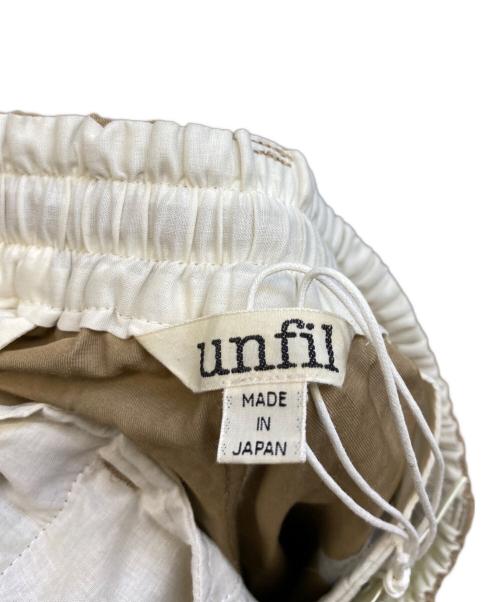 UNFIL（アンフィル）unfil (アンフィル) ビスコースギャバジン ビックイージーパンツ ベージュ 未使用品の古着・服飾アイテム