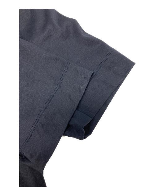 EMPORIO ARMANI（エンポリオ アルマーニ）EMPORIO ARMANI (エンポリオ アルマーニ) Tシャツ/3R1TU2 1JUVZ ブラック サイズ:Sの古着・服飾アイテム