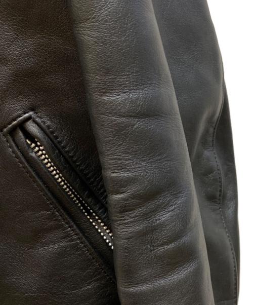666 LEATHER WEAR（666レザーウェア）666 Leather Wear (トリプルシックス レザーウェア) タイトフィット フロントフラップ ライダースジャケット ブラック サイズ:38の古着・服飾アイテム